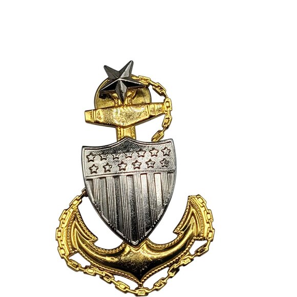 US Navy Master Chief Petty Officer Pin M-22-GI Vietnam Era Anchor Shield Star - Picture 1 of 8